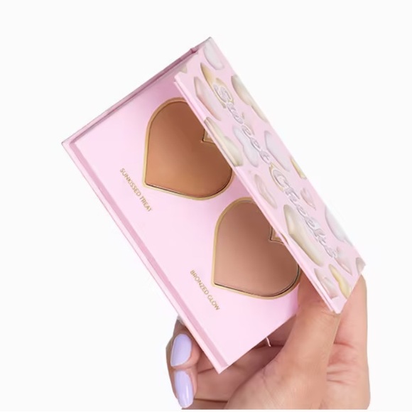 Eloise Other - Sweet Cheeks Bronzing Palette in Sunkissed Treat & Bronzed Glow